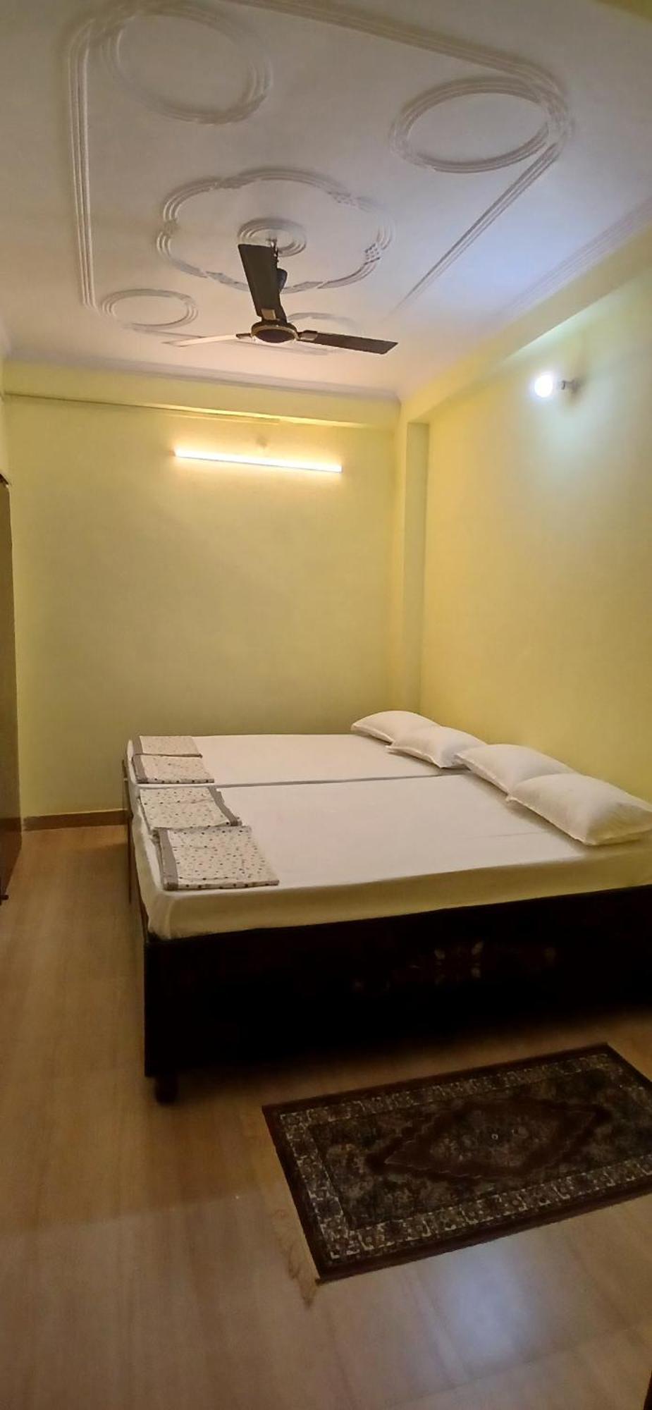 Incredible Banaras Inn Varanasi Room photo